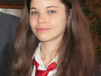 Anelia Petrova, 11 a, is the winner of the National Olympiad in English