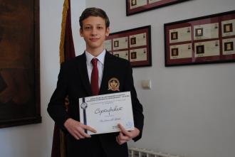 Ivan Tsvetkov from 8 b grade qualified for the National round of the Olympiad in English